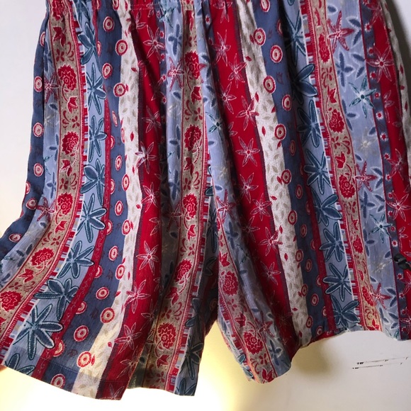 Funky Patterned Shorts - Picture 4 of 4